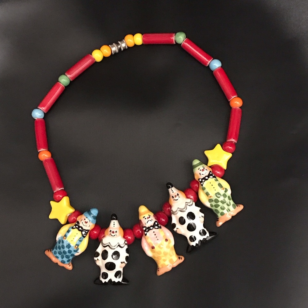 Flying Colors vintage ceramic clown necklace never worn excellent condition